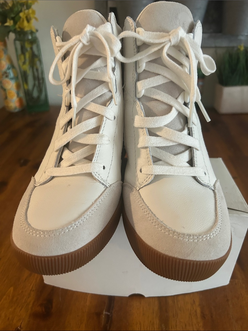 New Sorel OutNAbout Hand Crafted Leather White/Beige High-Top  Wedge Sneakers:7